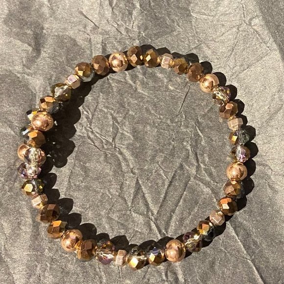 Faceted Glass and Hematite Bead Memory Wire Bracelet - Picture 4 of 8